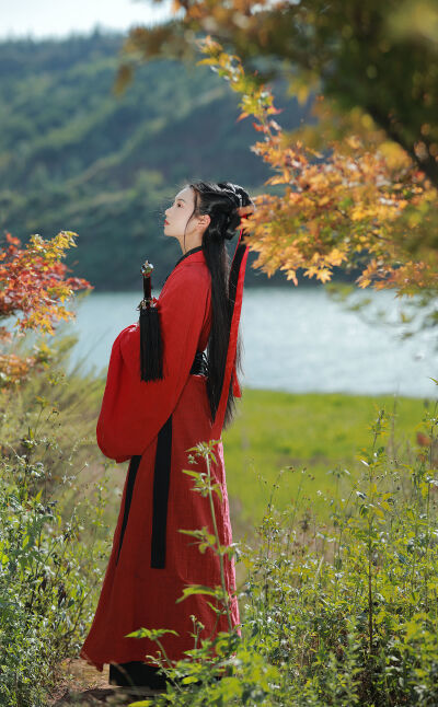 动漫人物少女