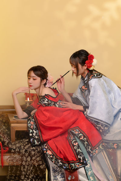 狼群影院手机在线播放视频