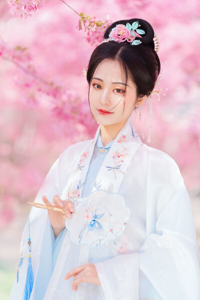 最新4HU影库永久地址