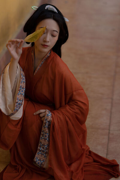 俄罗斯少女正片