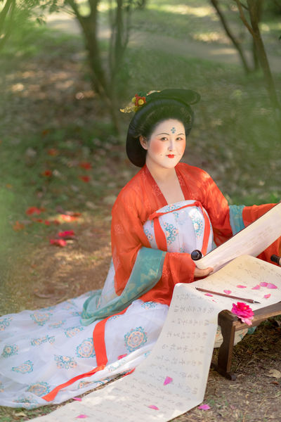 女朋友的朋友5中汉字晋通话