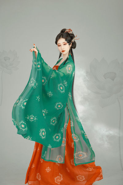 年轻的女教师hd韩国