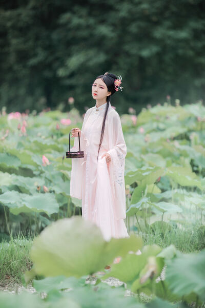 小蓝彩虹男gary2022