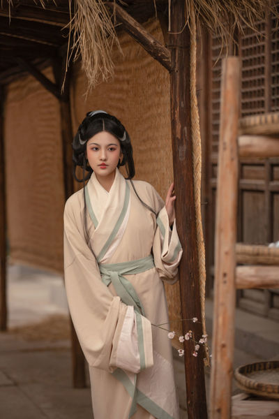 裸体动漫女孩