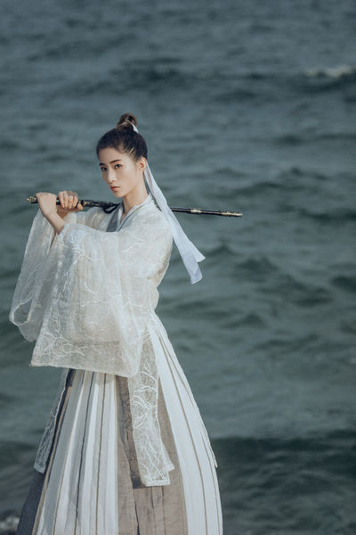 年轻护士2放荡女教师电影