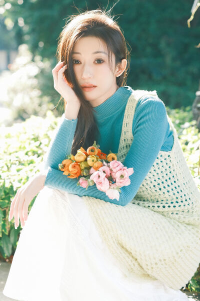 二次元动漫少女人物
